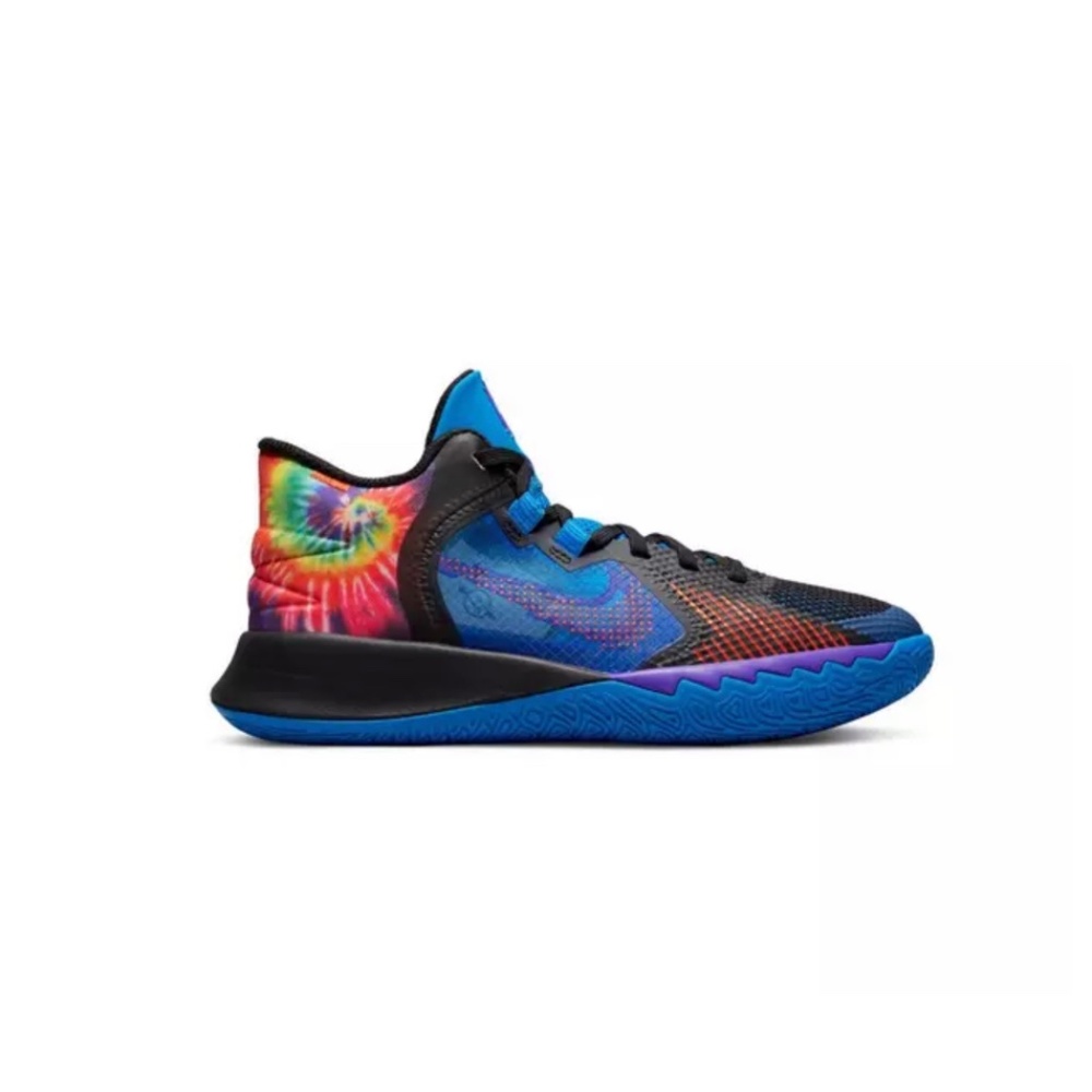 Kyrie Flytrap 5
